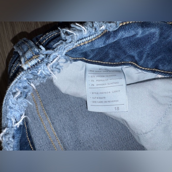 Kancan Denim Shorts Size 18 - Picture 3 of 8